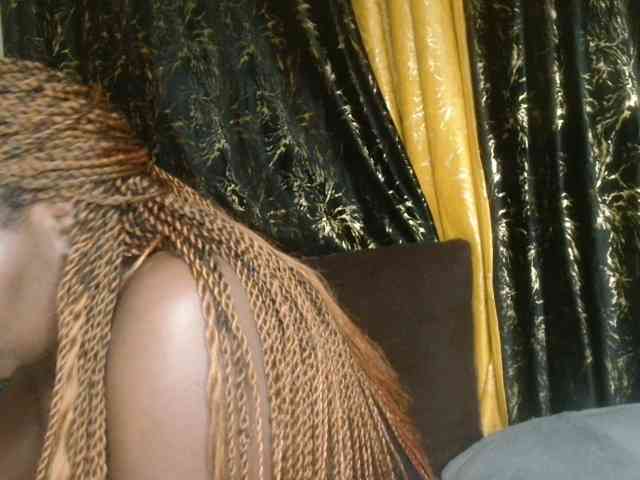 Sexxy-pretty24 webcam