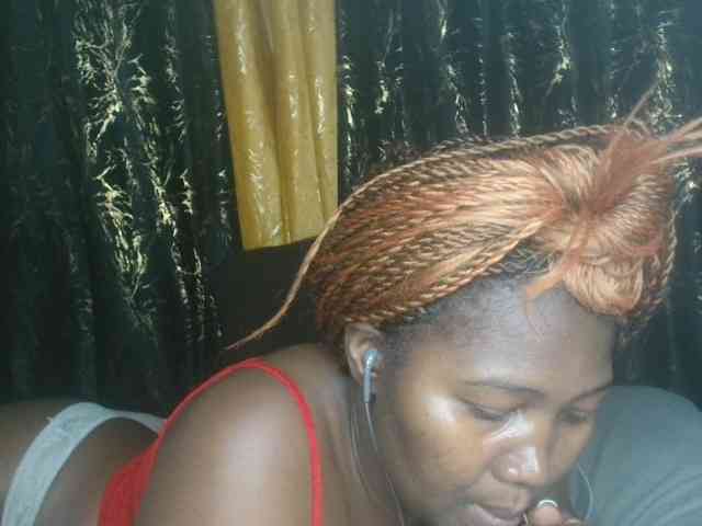Sexxy-pretty24 webcam