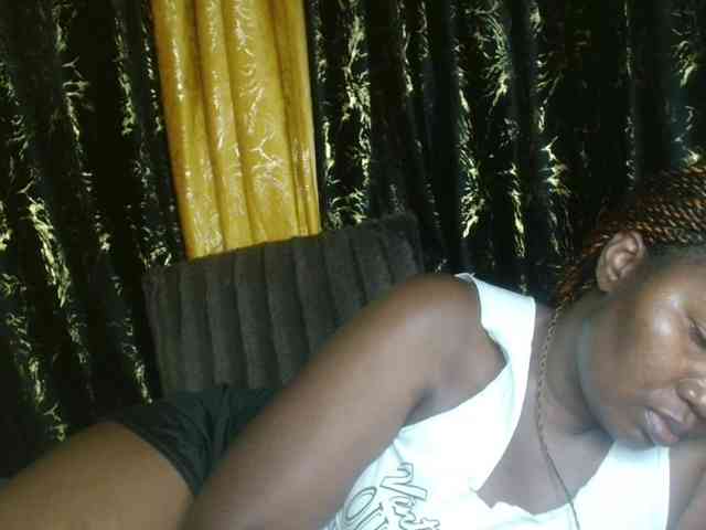 Sexxy-pretty24 webcam