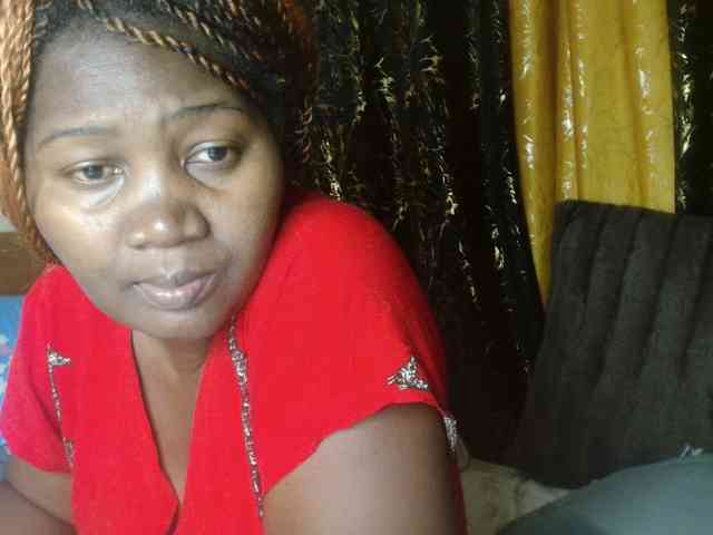 Sexxy-pretty24 webcam