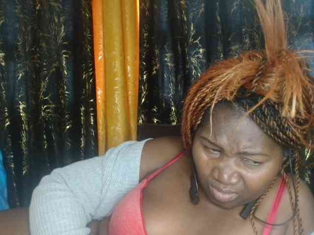 Sexxy-pretty24 webcam
