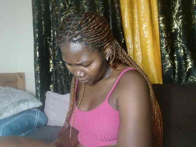 Sexxy-pretty24 webcam