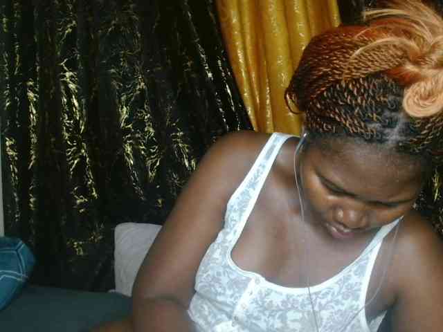 Sexxy-pretty24 webcam