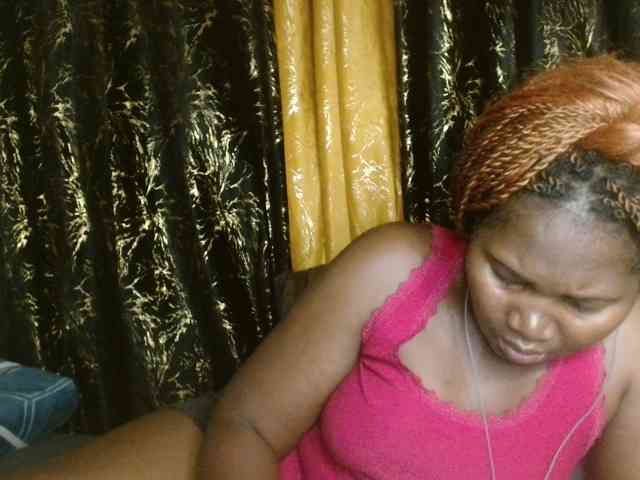 Sexxy-pretty24 webcam