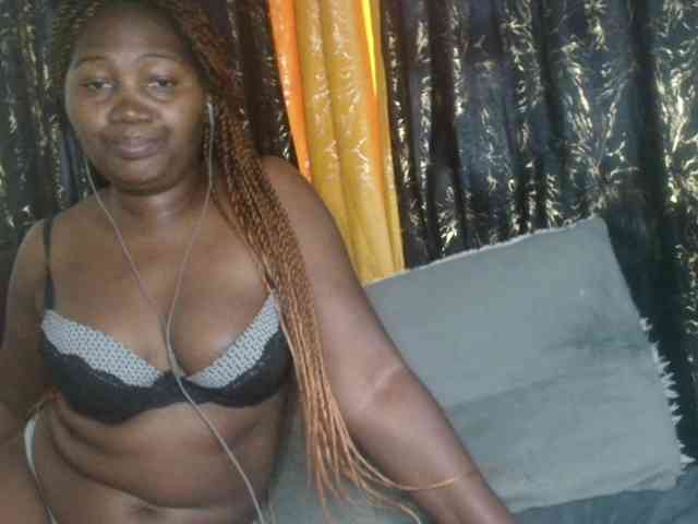 Sexxy-pretty24 webcam
