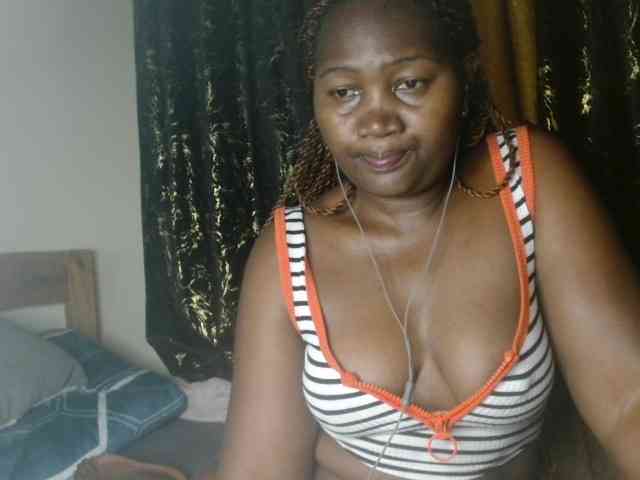 Sexxy-pretty24 webcam