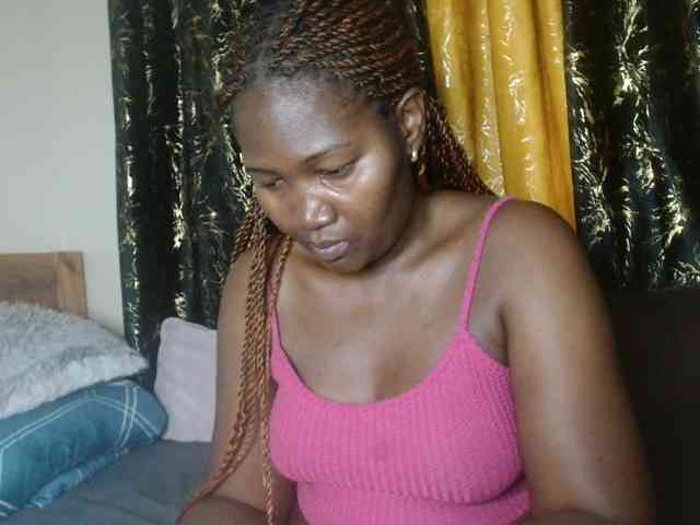 Sexxy-pretty24 webcam