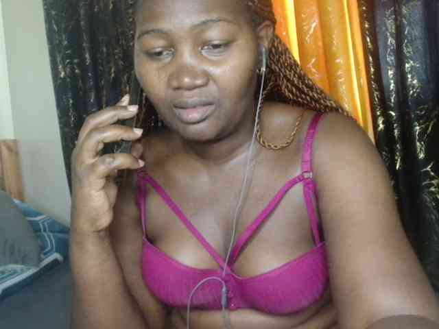 Sexxy-pretty24 webcam