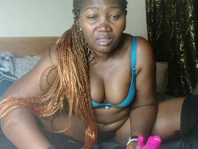 Sexxy-pretty24 webcam