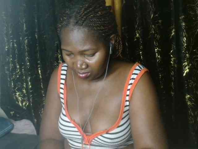 Sexxy-pretty24 webcam