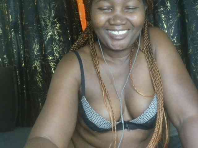Sexxy-pretty24 webcam