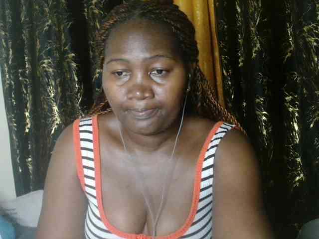 Sexxy-pretty24 webcam