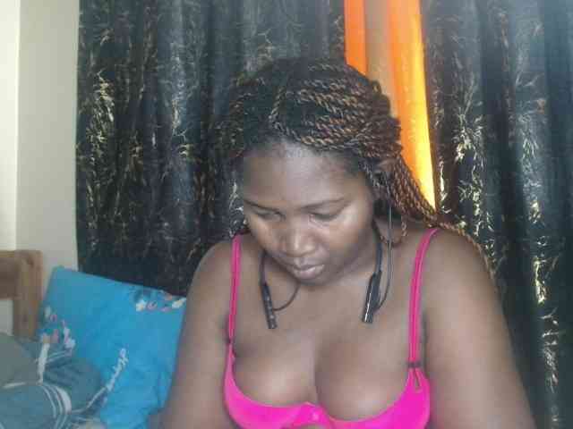 Sexxy-pretty24 webcam