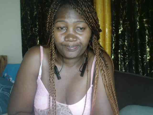 Sexxy-pretty24 webcam