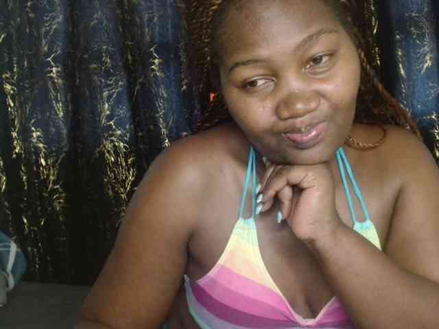 Sexxy-pretty24 webcam