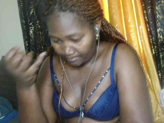 Sexxy-pretty24 webcam