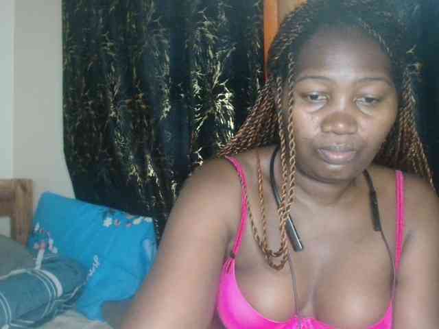 Sexxy-pretty24 webcam