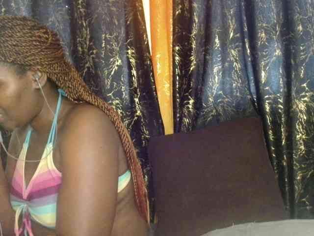 Model: Sexxy-pretty24