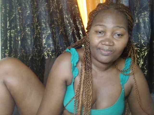 Sexxy-pretty24 webcam