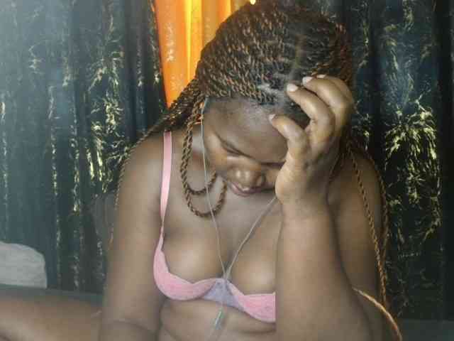 Sexxy-pretty24 webcam