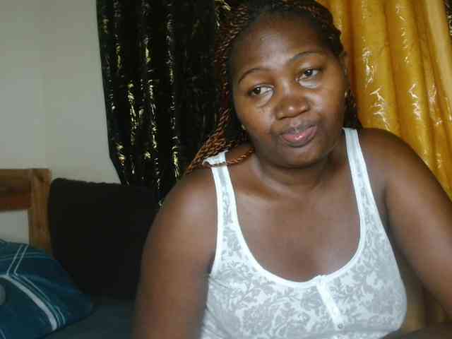 Sexxy-pretty24 webcam