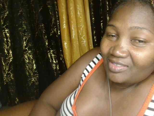 Sexxy-pretty24 webcam