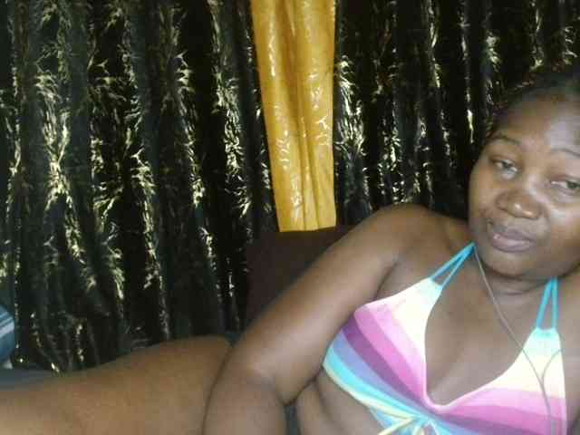 Sexxy-pretty24 webcam