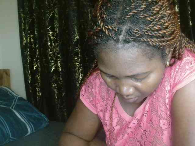 Sexxy-pretty24 webcam