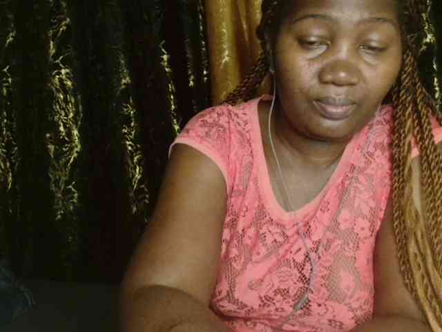 Sexxy-pretty24 webcam