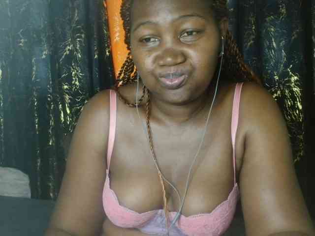 Sexxy-pretty24 webcam