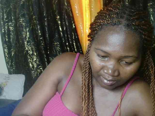 Sexxy-pretty24 webcam