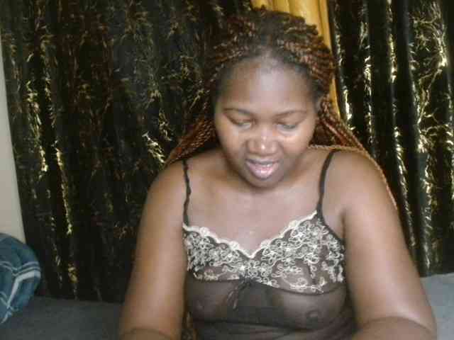 Sexxy-pretty24 webcam