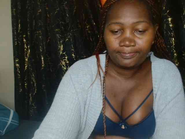 Sexxy-pretty24 webcam