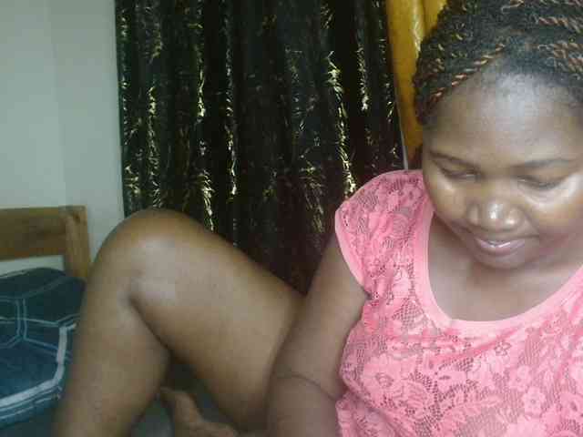 Sexxy-pretty24 webcam