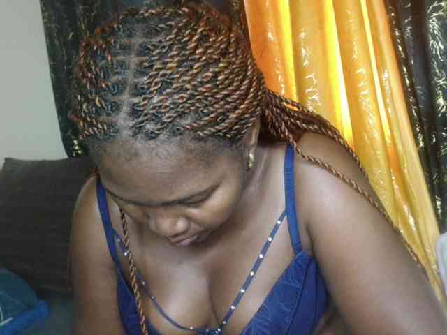 Sexxy-pretty24 webcam