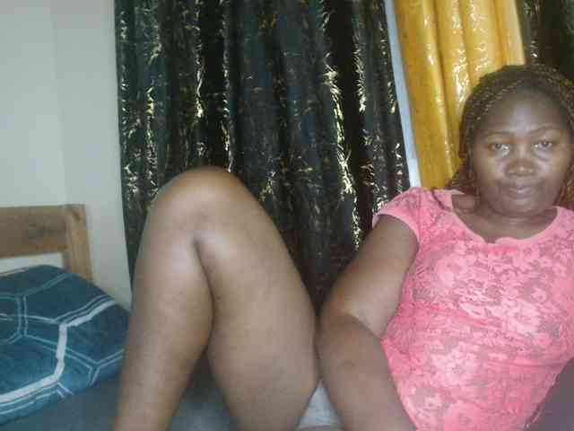Sexxy-pretty24 webcam