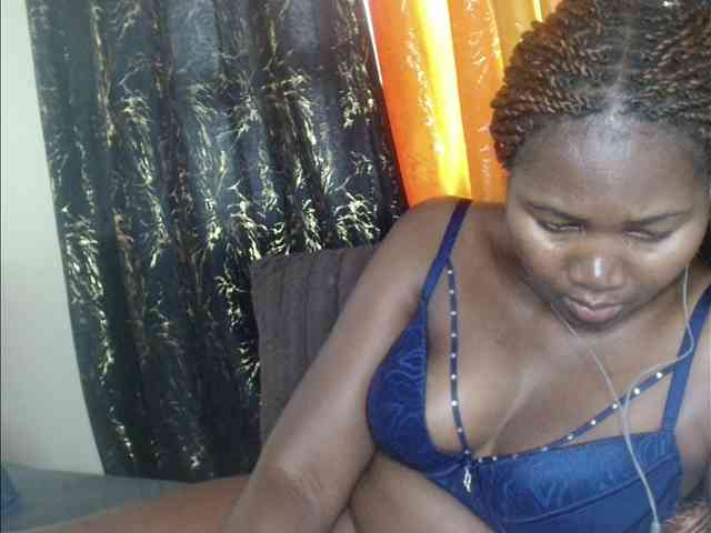 Sexxy-pretty24 webcam