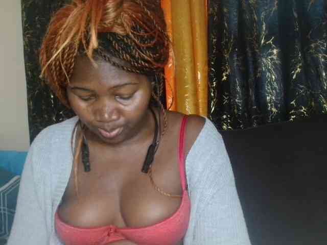 Sexxy-pretty24 webcam