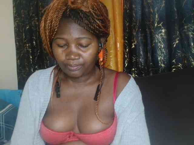 Sexxy-pretty24 webcam