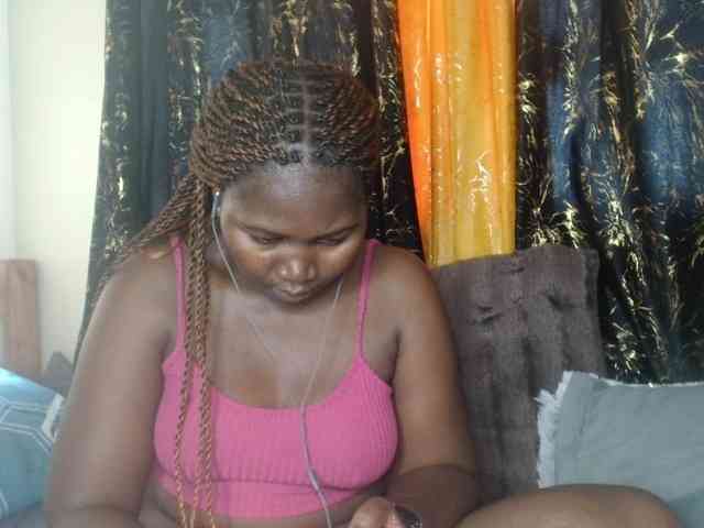 Sexxy-pretty24 webcam