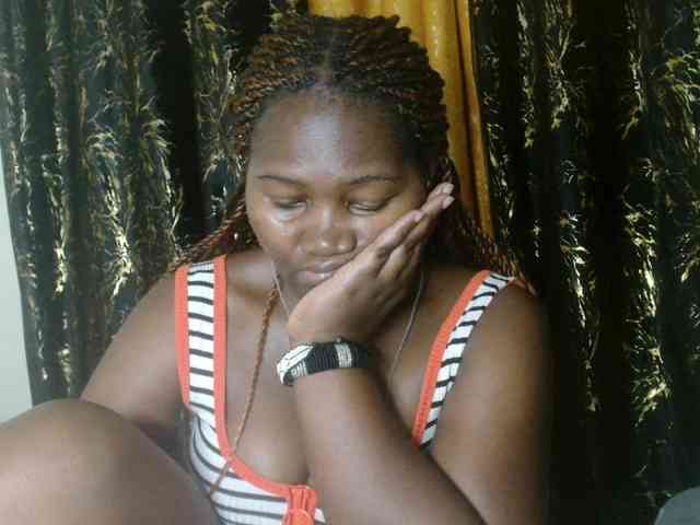 Sexxy-pretty24 webcam