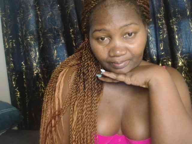Sexxy-pretty24 webcam