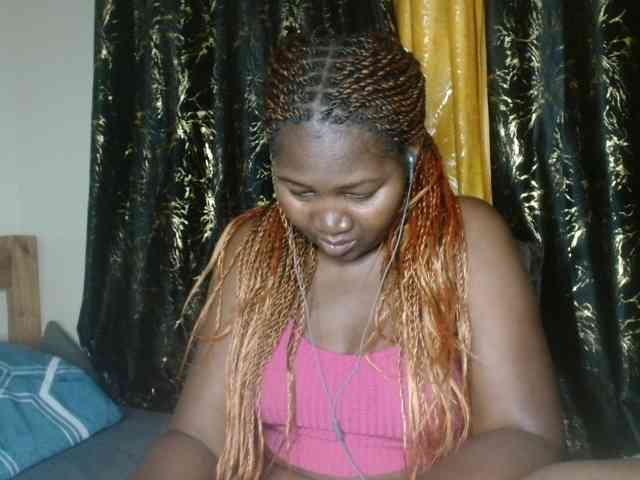 Sexxy-pretty24 webcam