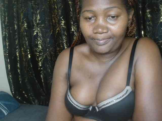 Sexxy-pretty24 webcam