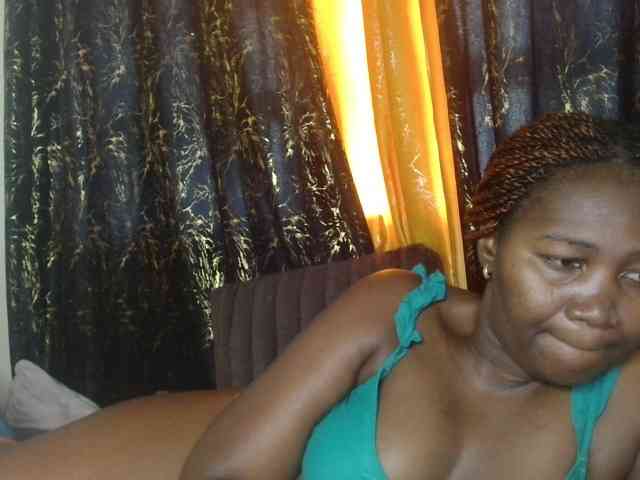 Sexxy-pretty24 webcam