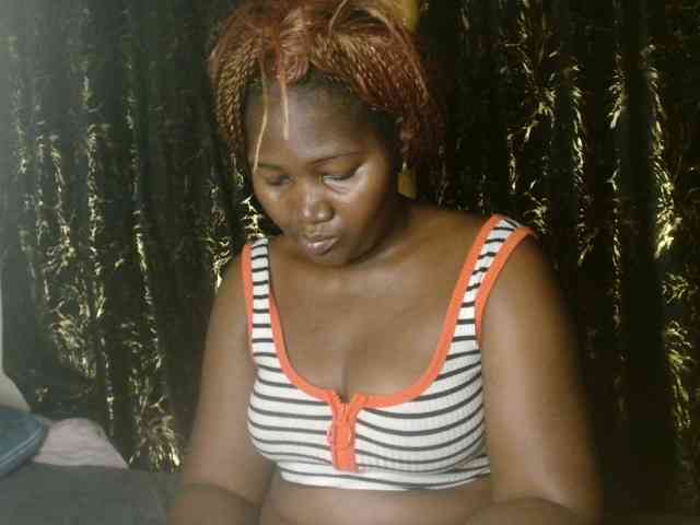 Sexxy-pretty24 webcam