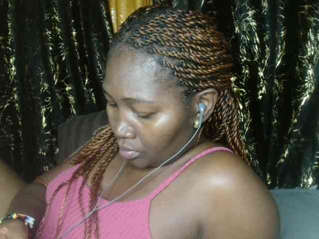 Sexxy-pretty24 webcam