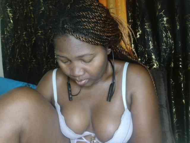 Sexxy-pretty24 webcam