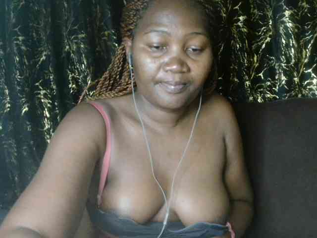 Sexxy-pretty24 webcam