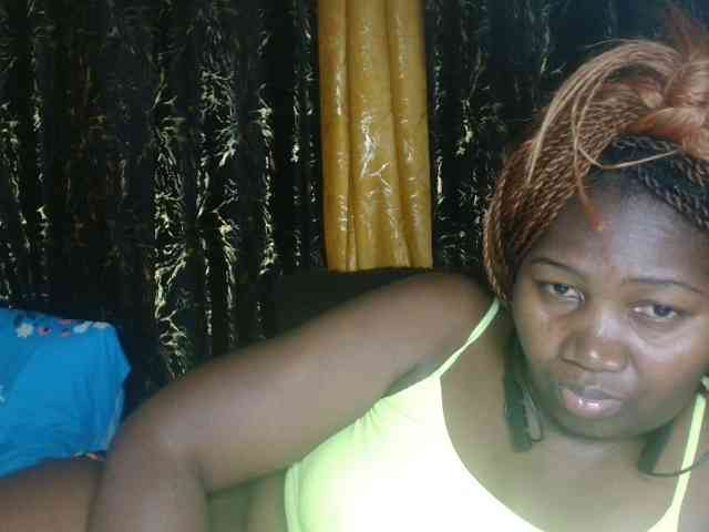 Sexxy-pretty24 webcam